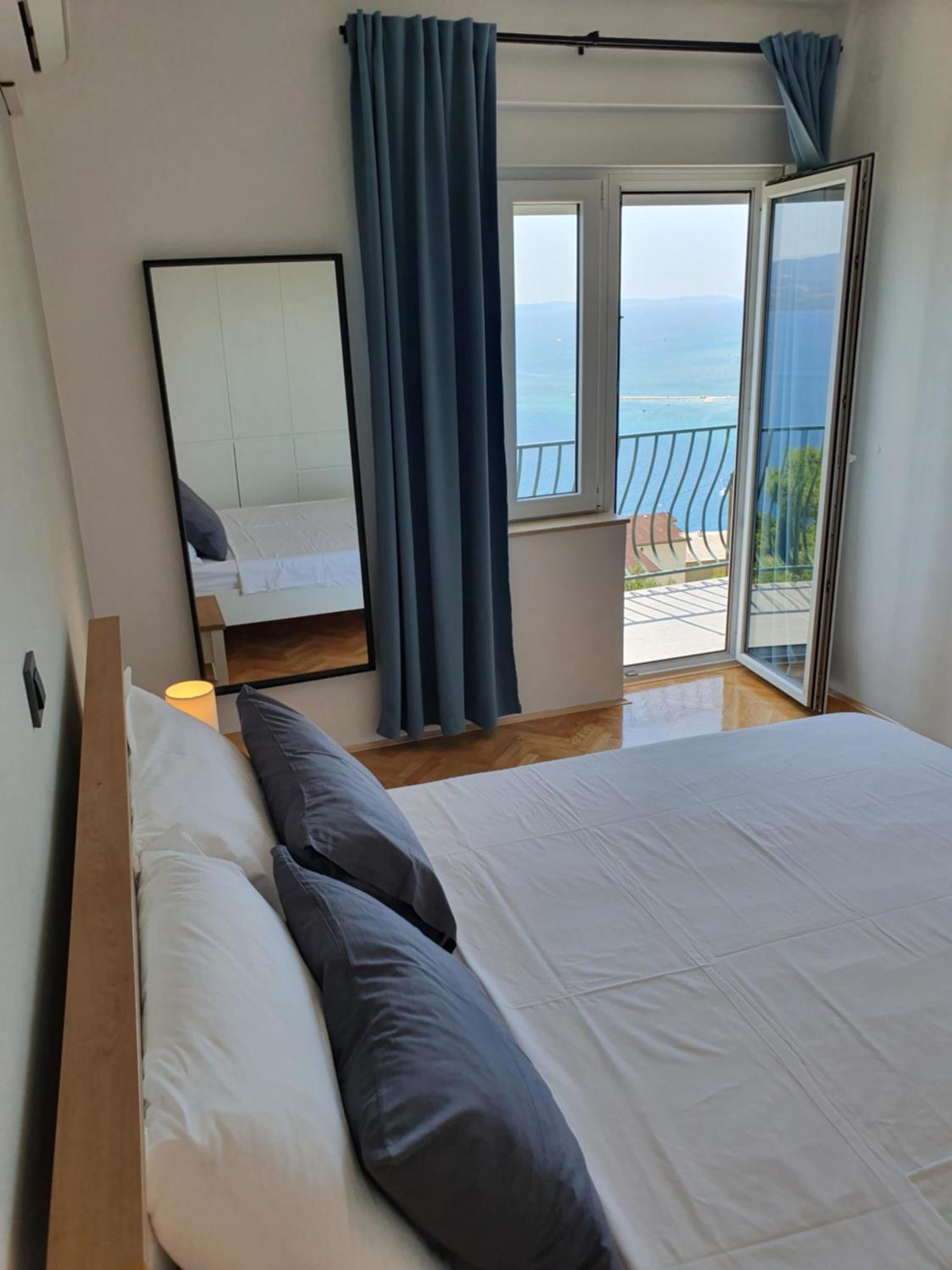 Apartman Oneum Omiš Eksteriør billede