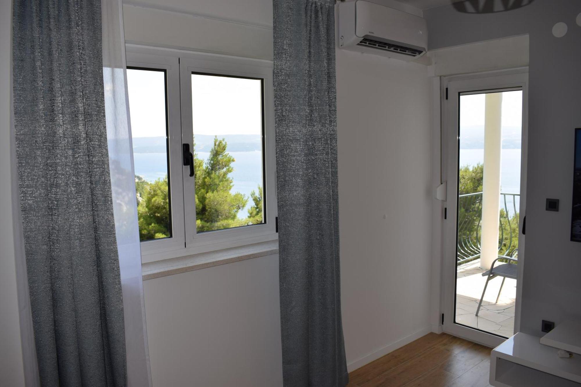 Apartman Oneum Omiš Eksteriør billede